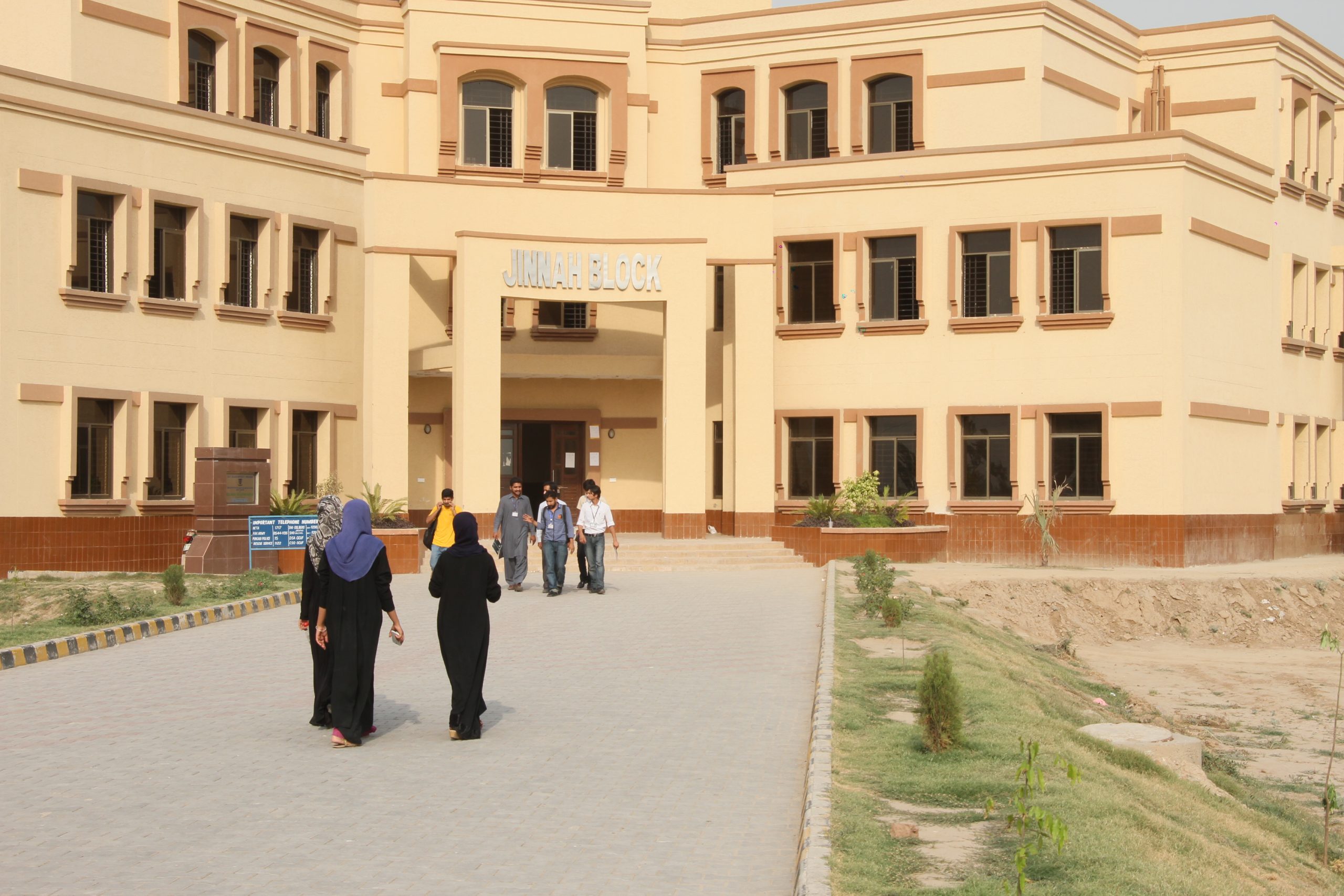 Campus 3